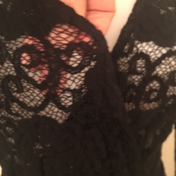 Sold❌❌❌New Lace Sexy Midi Black Dress - Picture 7 of 8